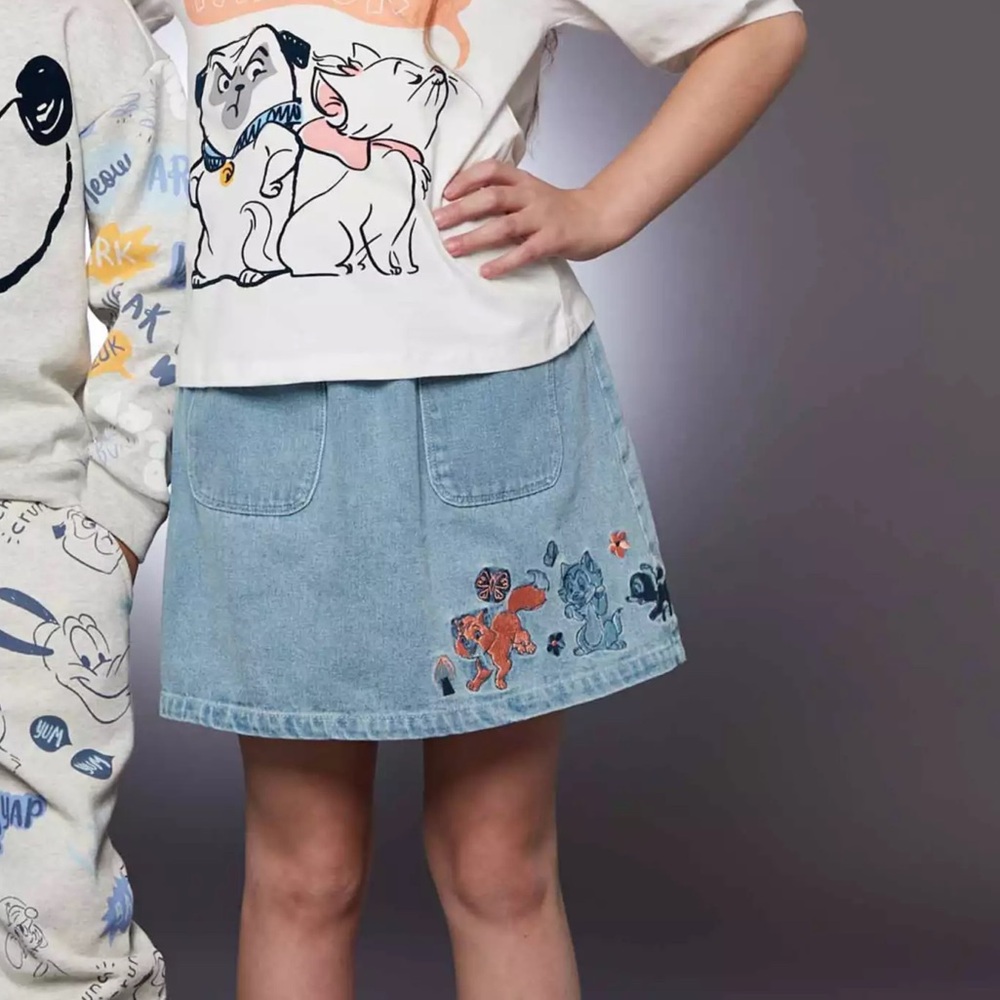 Disney Critters Skirt for Girls size 9-10 stretchable waste, 12”-15”
